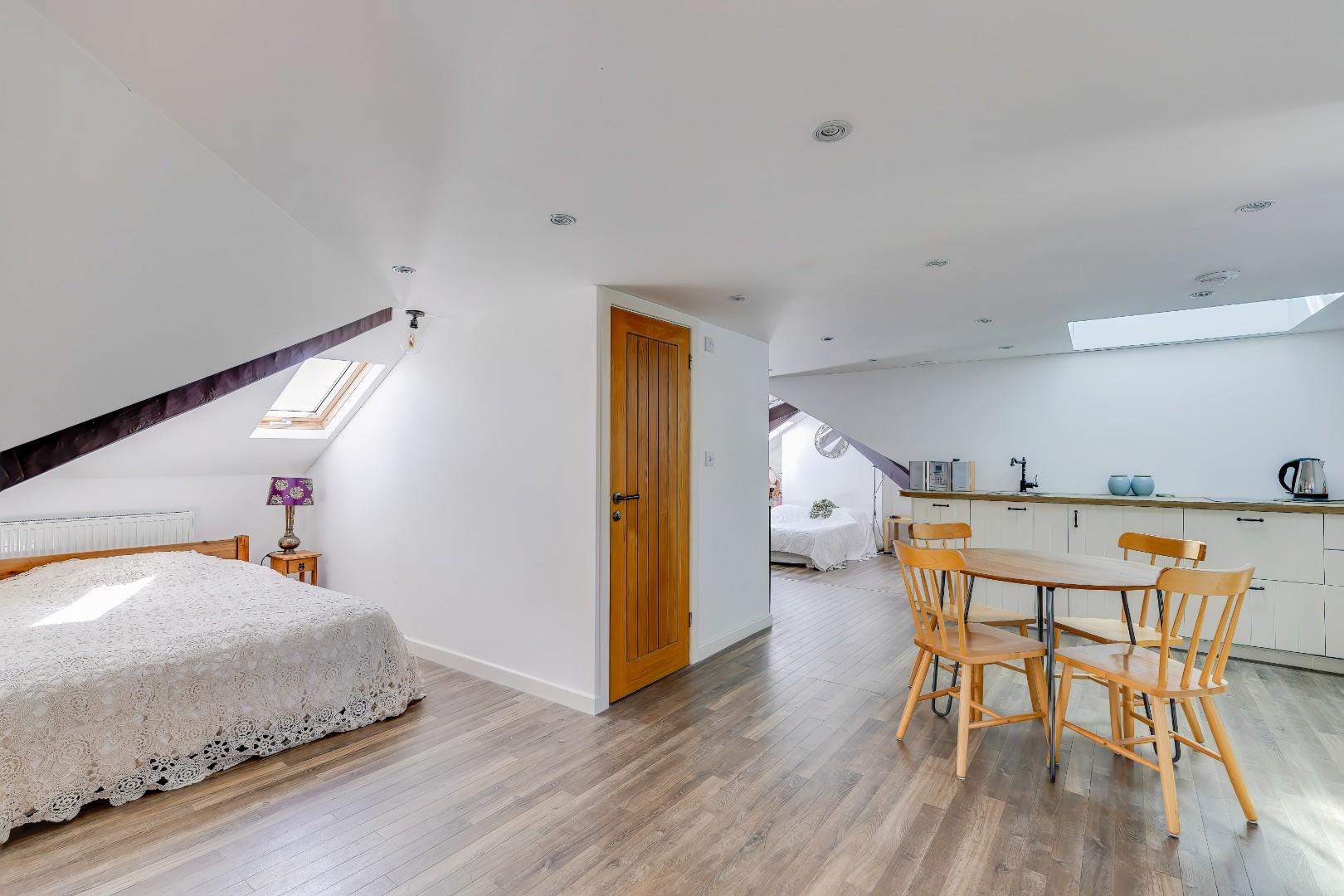 Pen Y Cae, Beach Lane, Penarth, CF64 1AN